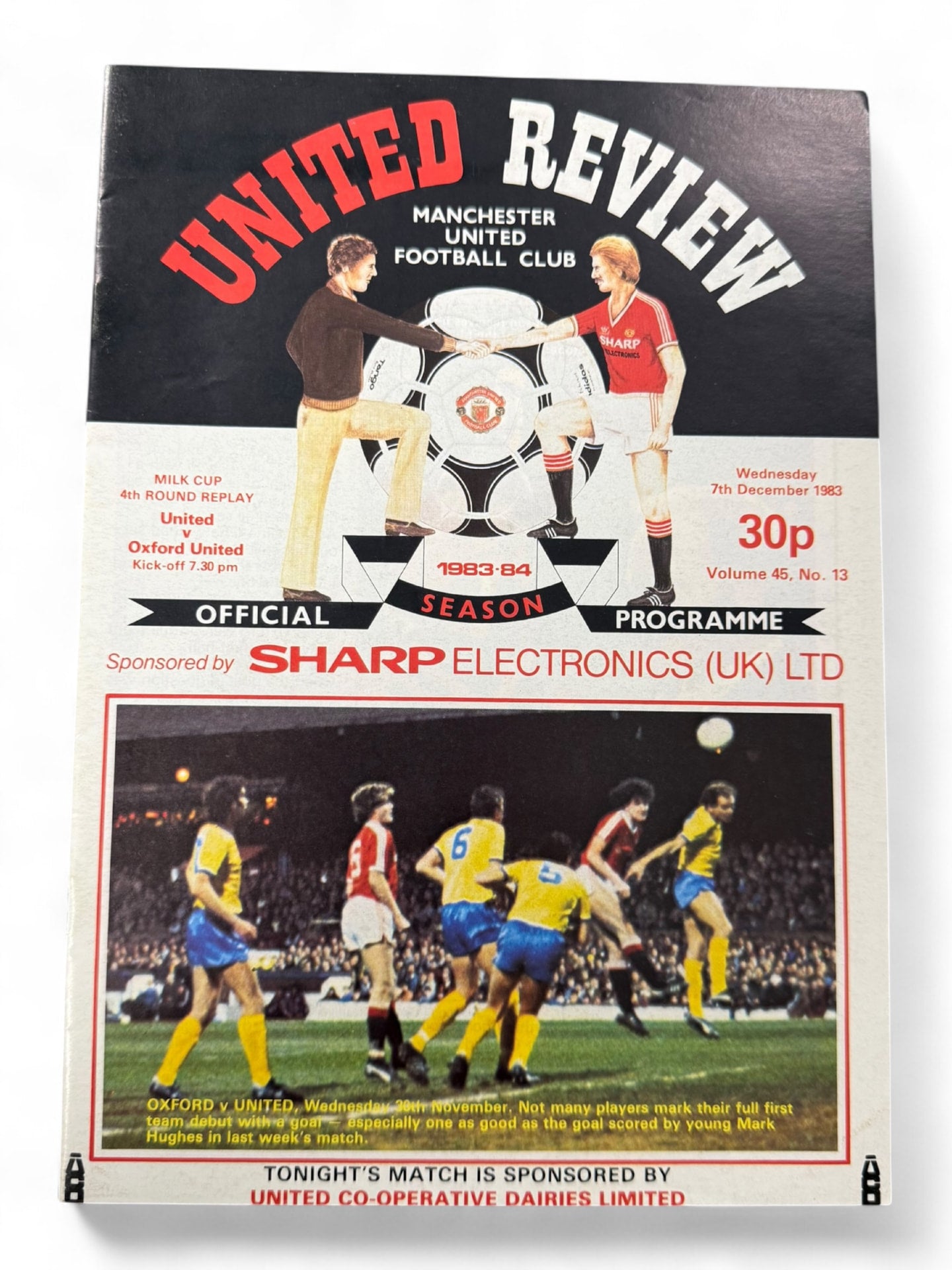 Manchester United vs Oxford United 1983/84 match day programme
