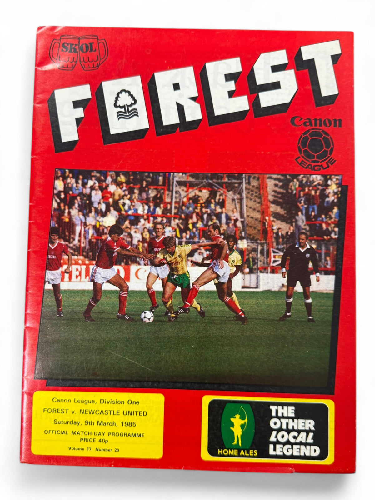 Nottingham Forest vs Newcastle United 1984/85 programme