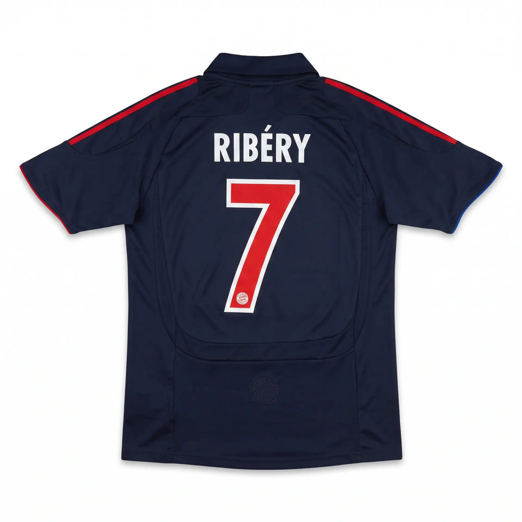 Bayern Munich 2007/08 Third Football Shirt - Ribery 7 - S back view